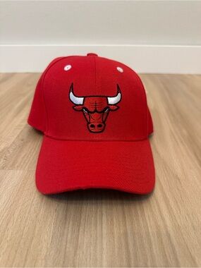 Mitchell & Ness Red Chicago Bulls Kids Hat
